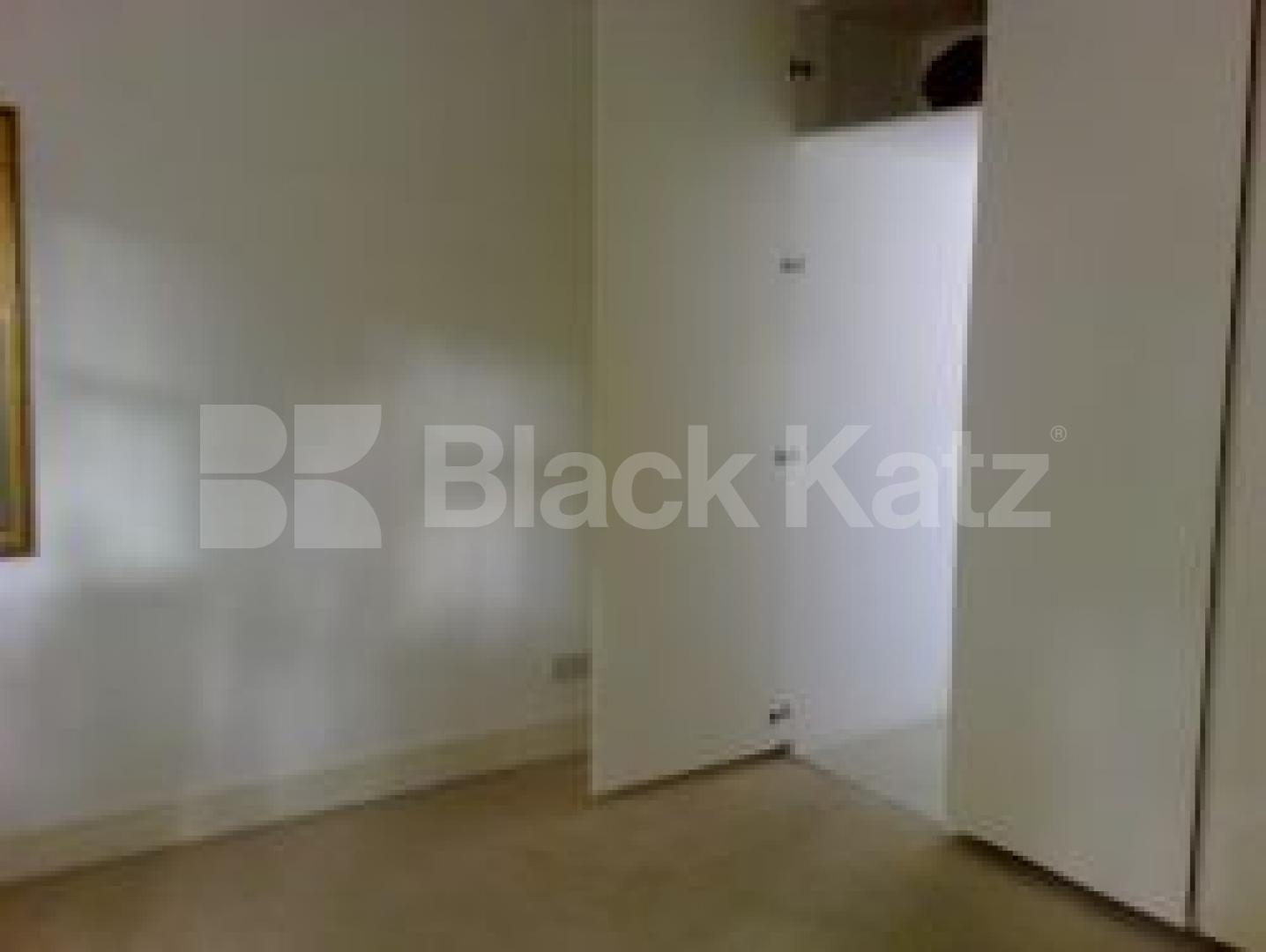 			VIEWINGS ESSENTIAL, 2 Bedroom, 1 bath, 1 reception Flat			 Maida Avenue, Paddington